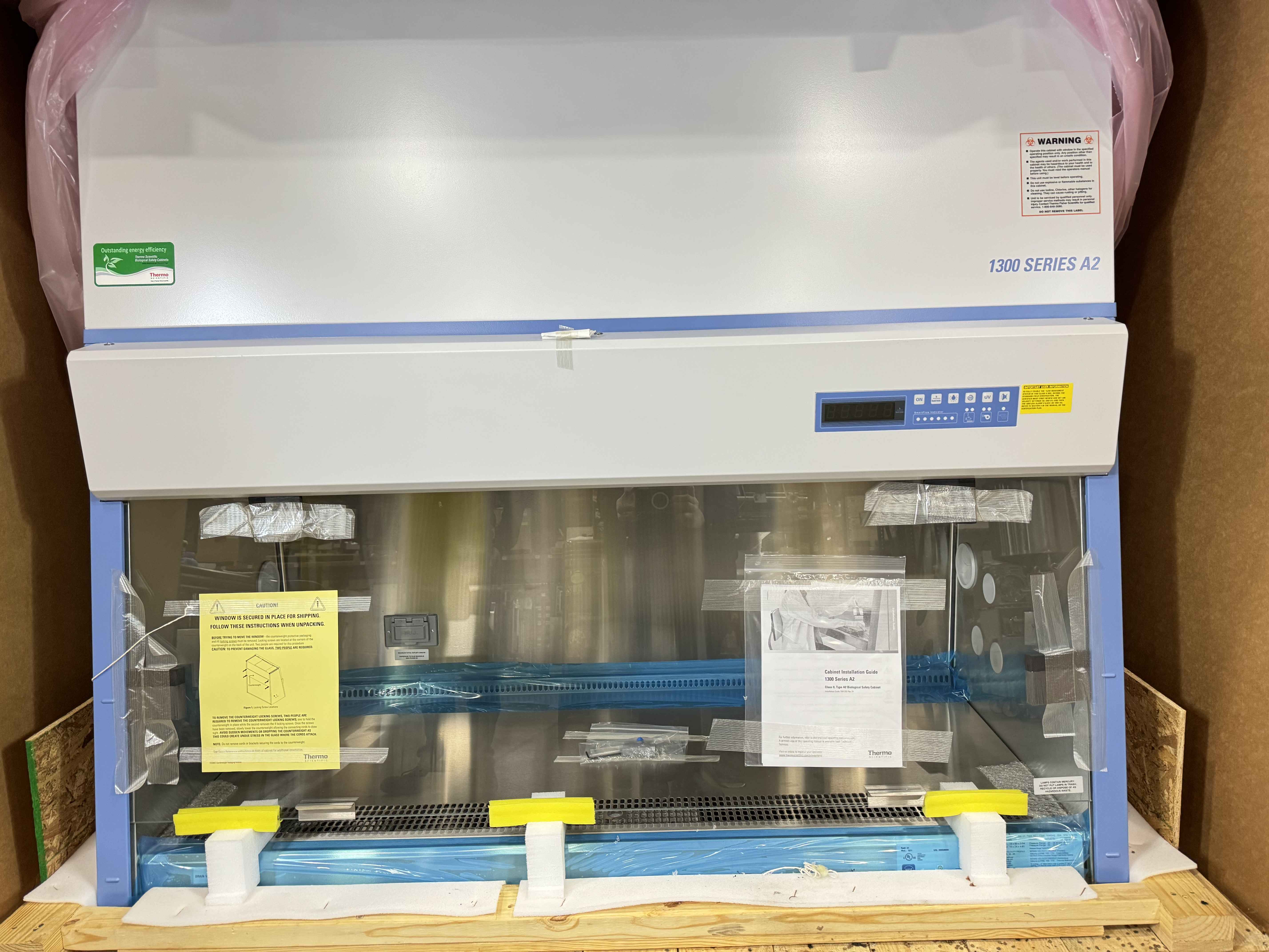 Thermo 1377 Biosafety Cabinet Class II A2 Installed Digital Airflow