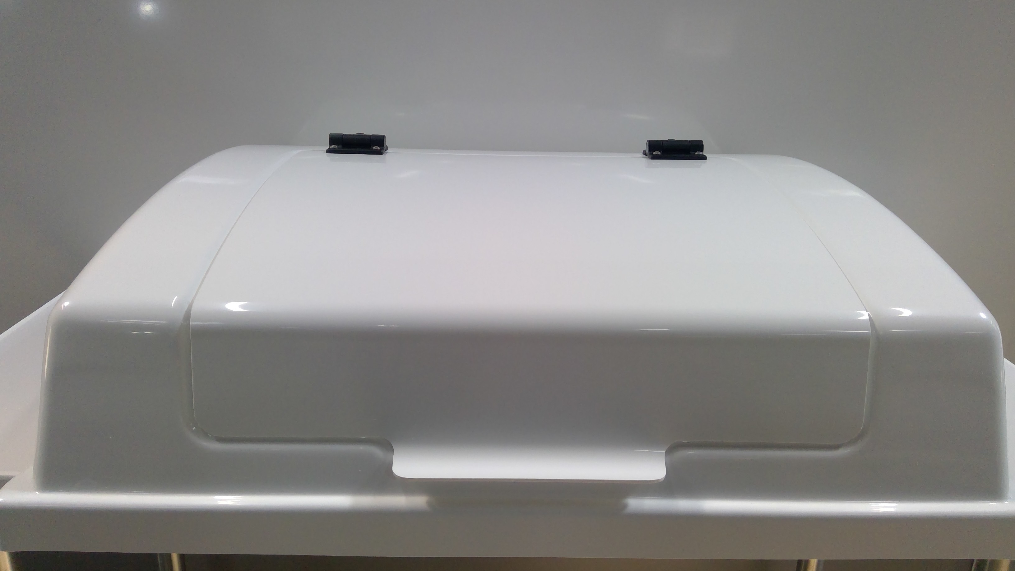 Emily　7個 Walker Edison | Sleek Cloud-shape Design Coffee Table