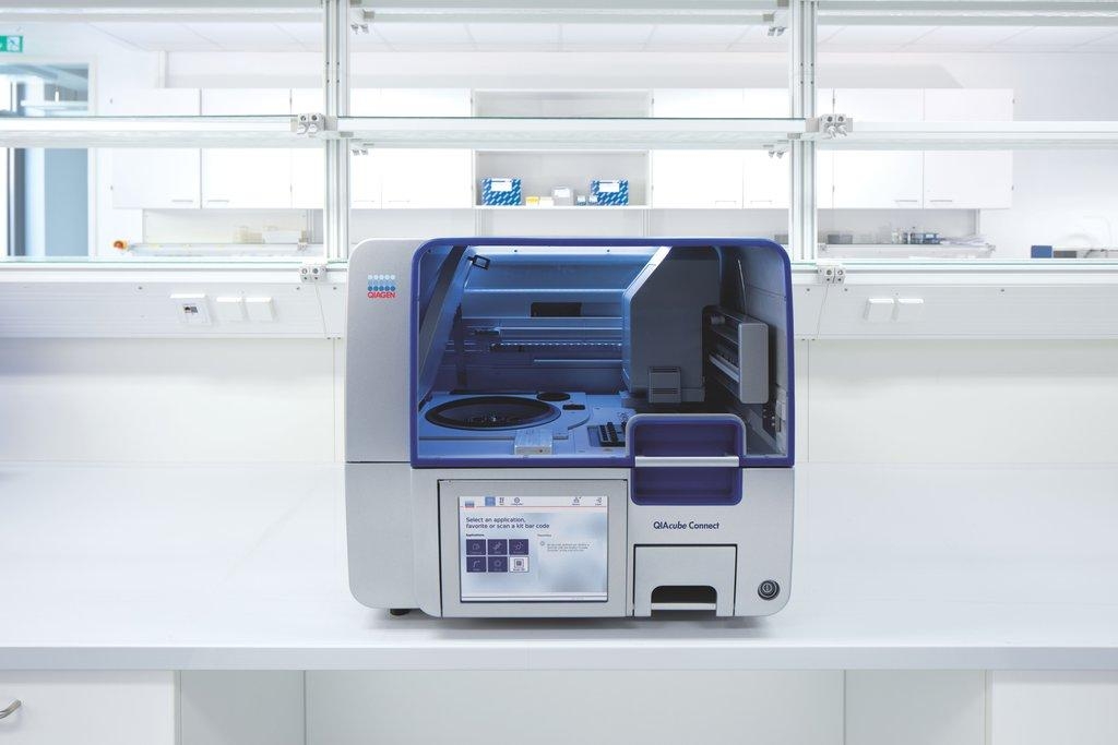 Qiagen QIAcube Connect DNA Purification System 12 sample UV 100-240V touchscreen