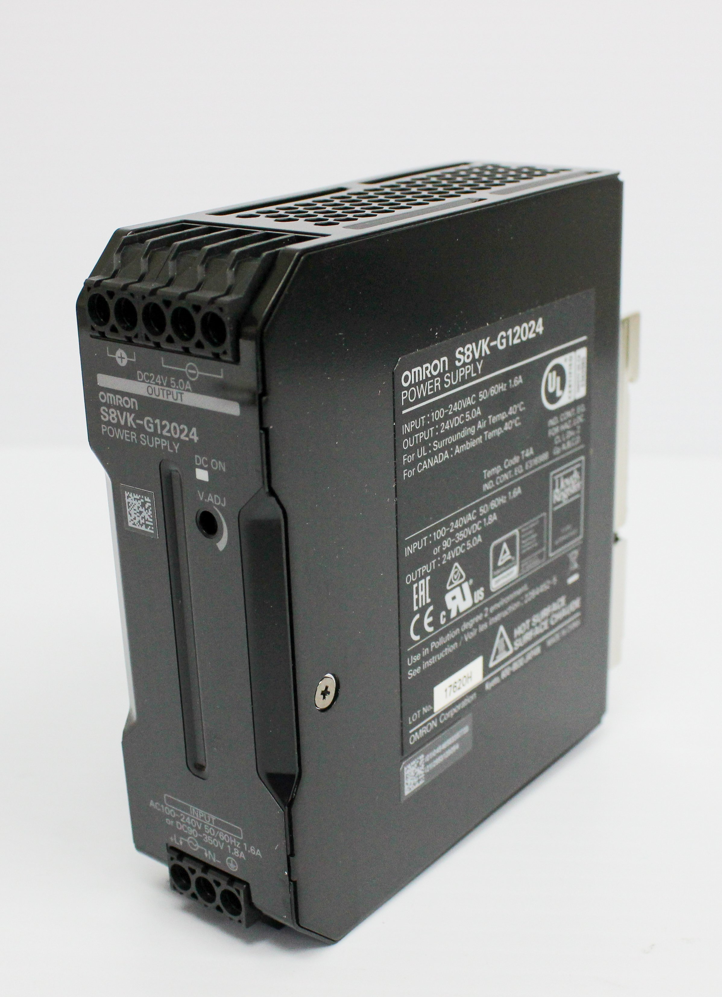Omron S8VK-G12024 Power Supply DIN Rail 24 V 120W 5A 100-240VAC Wide Input Range
