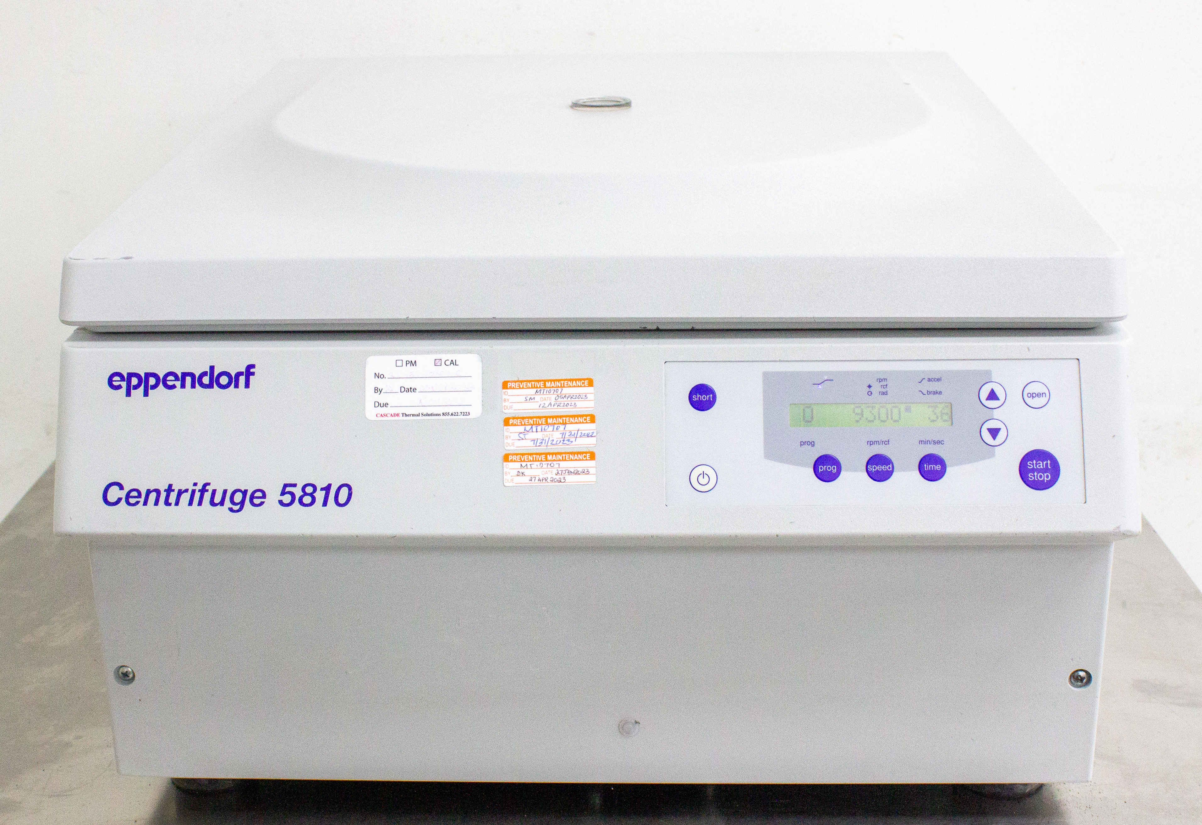 Eppendorf 5810 Benchtop Centrifuge High-Speed 14000 RPM 3L Capacity Used