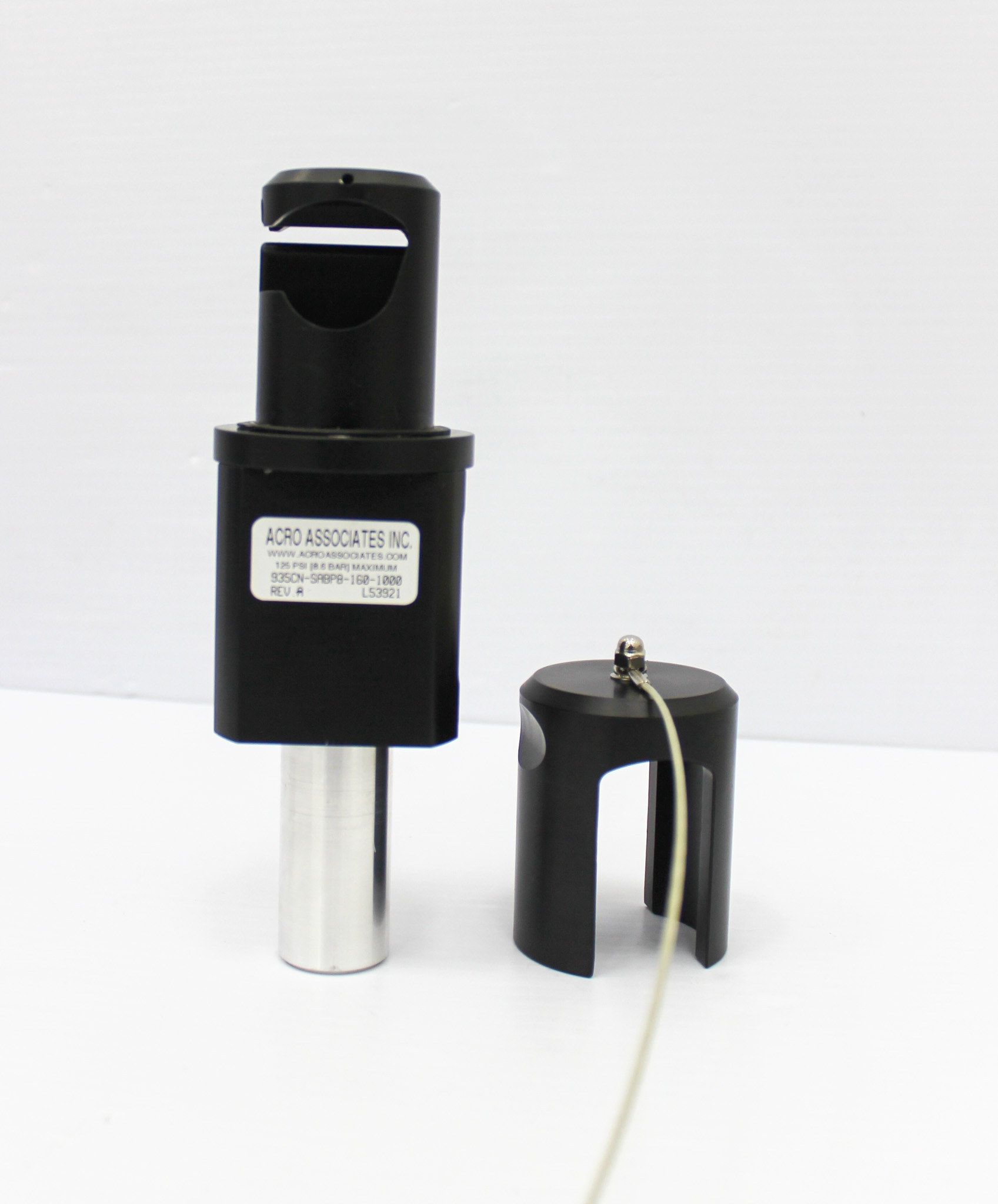 ACRO 935CN-SABP8-160-1000 Valve Box of 30 Pneumatically Actuated Pinch