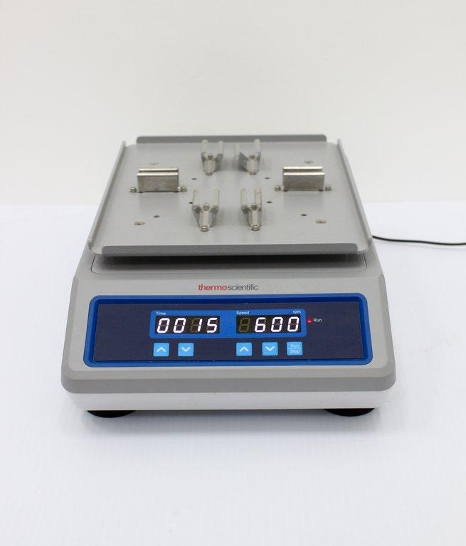 Thermo 88882005 Digital Microplate Shaker Small Benchtop Equipment 100V-240V
