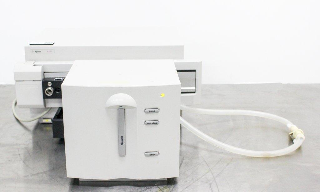 Agilent 8453 Spectrophotometer UV-Vis Diode-Array High-Sensitivity 220V