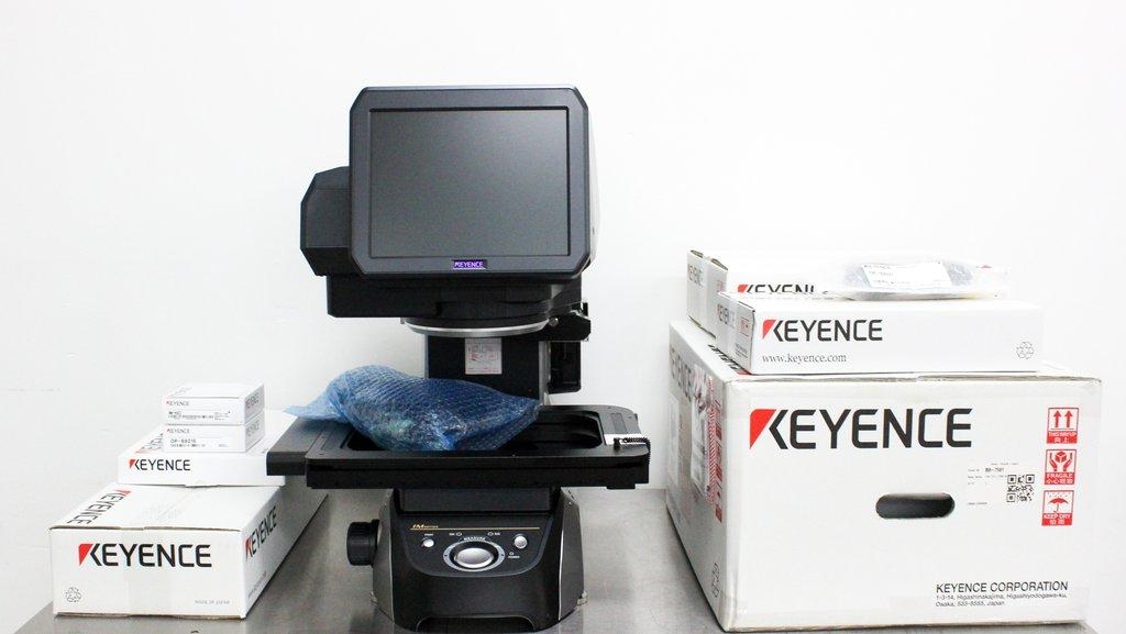 Keyence IM-7030T Image Dimension Measuring System High Precision 120V/220V