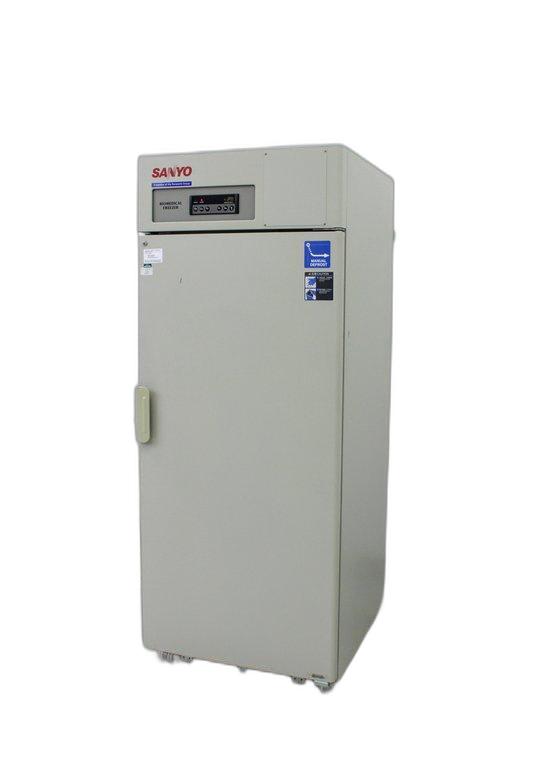 Sanyo MDF-U537 Biomedical Freezer, Cold Storage, Reaches -38C Sanyo MDF-U537 Biomedical Freezer, Cold Storage, Reaches -38C