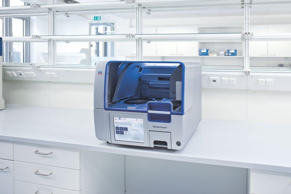 Qiagen QIAcube Connect DNA Purification System Automated 12 samples UV 10640 rpm