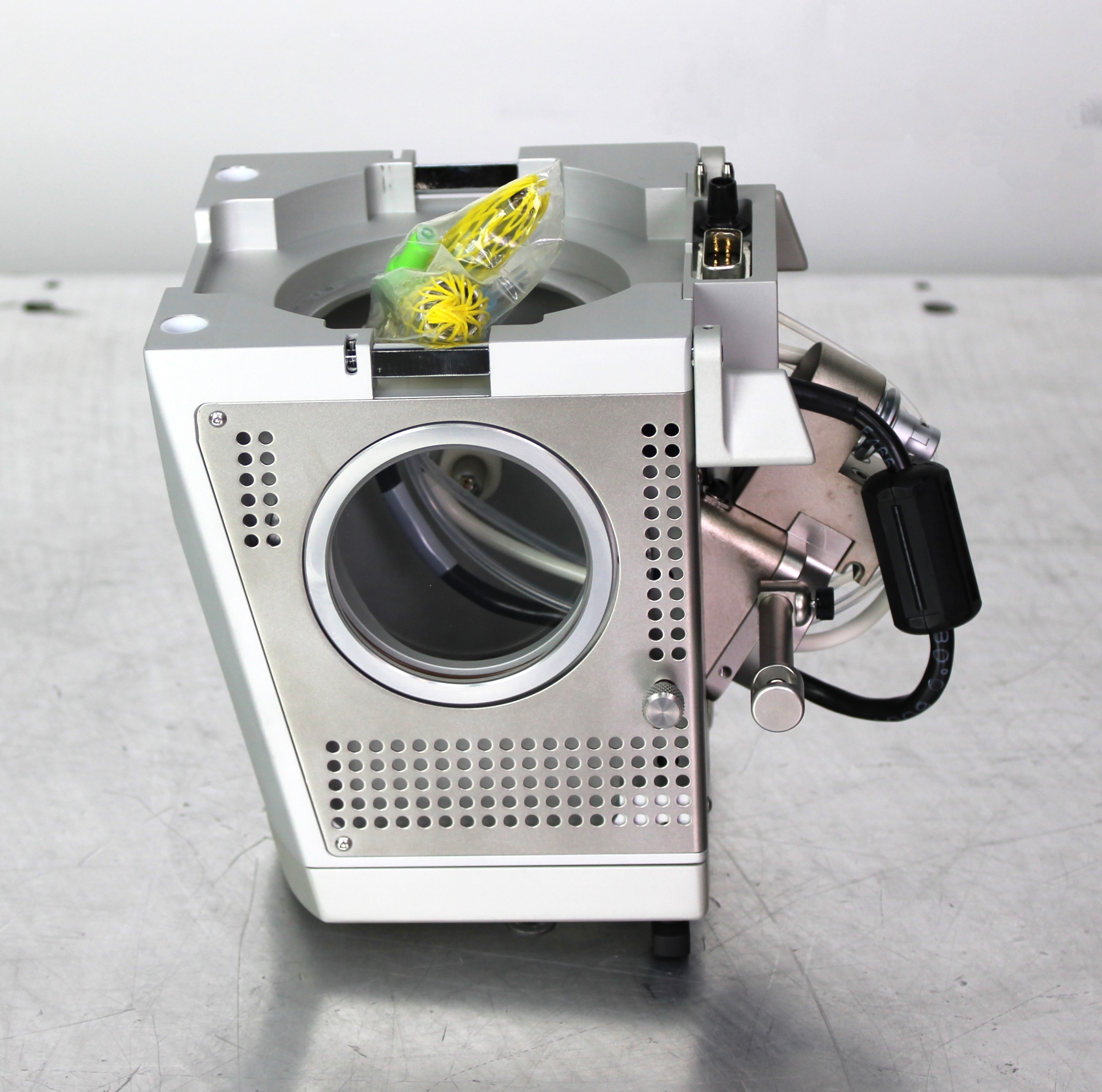 KQ 70005-60370 Ion Max Housing Mass Spectrometry Accessory New Condition