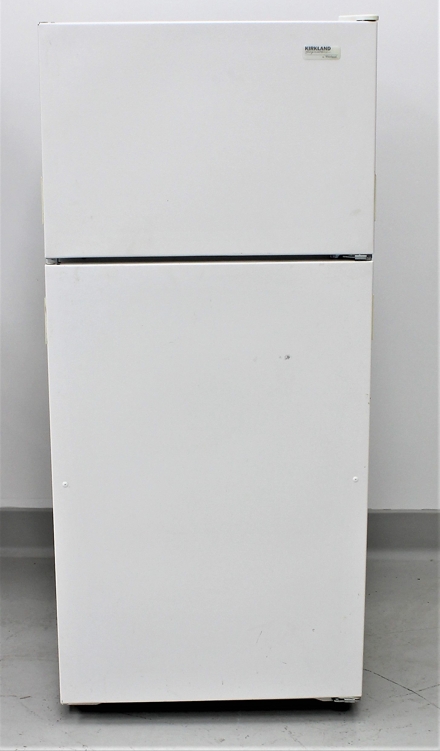 Kenmore 253.9237383 Upright Freezer 17.4 Cu Ft -19C Very