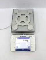 Mettler Toledo XPE4002S XP Precision Balance 120V 50/60Hz Fair Condition