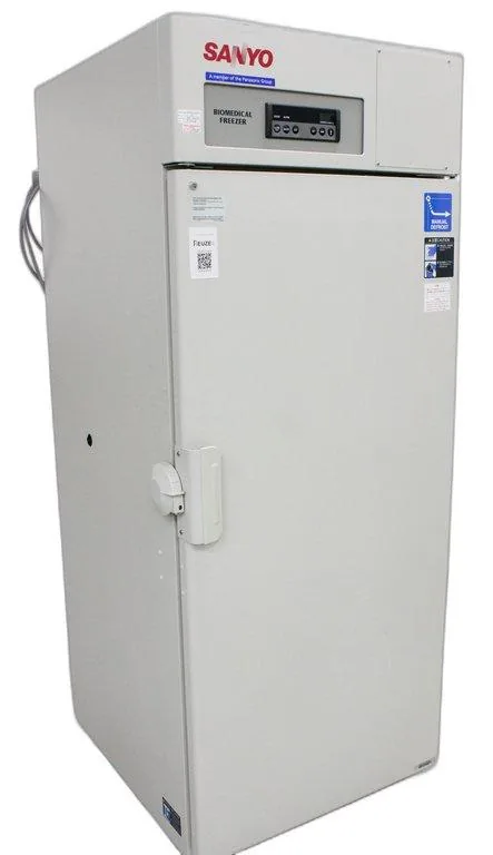 Sanyo MDF-U730M Biomedical Freezer -30C Cold Storage For Laboratory