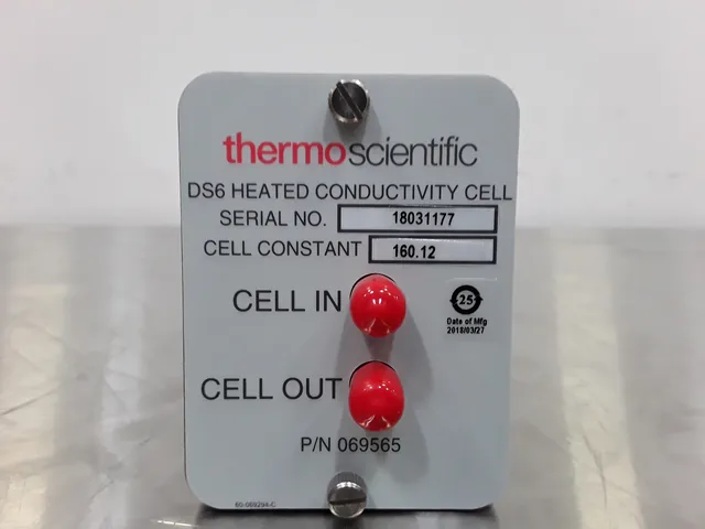 Thermo Dionex DS6 Heated Conductivity Cell 069565 with Temperature Control
