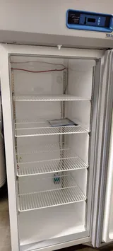 Thermo Fisher Scientific TSX 2320FA Freezer 