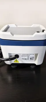 Scientific Industries SI-0400A Shaker Mixer Platform Rocker for Lab Sample Mixing