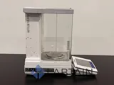 Mettler Toledo XPR204S Balance Pre-Owned Working