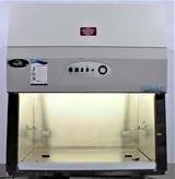 NuAire NU-475 Class II Type A2 Biosafety Cabinet HEPA Laminar Flow 120V