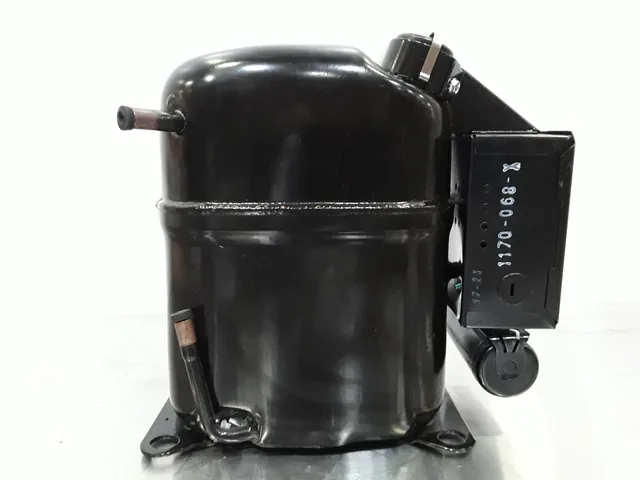 Master Bilt Master-Bilt Compressor AJB2433ZXA Refrigeration Unit 120V