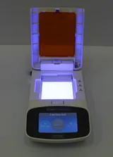 Invitrogen G8100/G8200 Electrophoresis System - DNA Separation & Gel Imaging