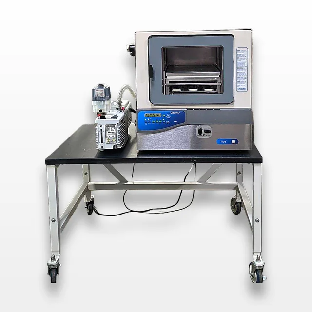 Labconco Freeze Dry System Free Zone Triad with Vacuum Pump. 