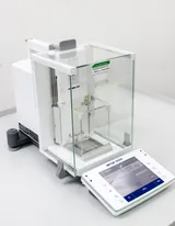 Mettler Toledo XPE56 Micro Balance 52g x 0.001mg with Autocalibration
