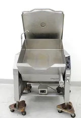 Market Forge/Sterilmatic 30 Gallon Skillet 40P-STGM, Electric/Manual, Used