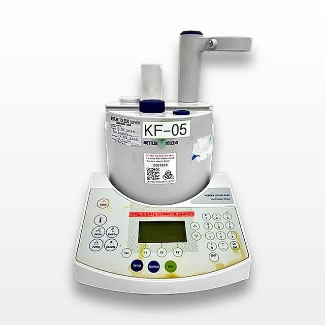 Mettler Toledo Titrator DL38 for Precise Water Determination in Samples