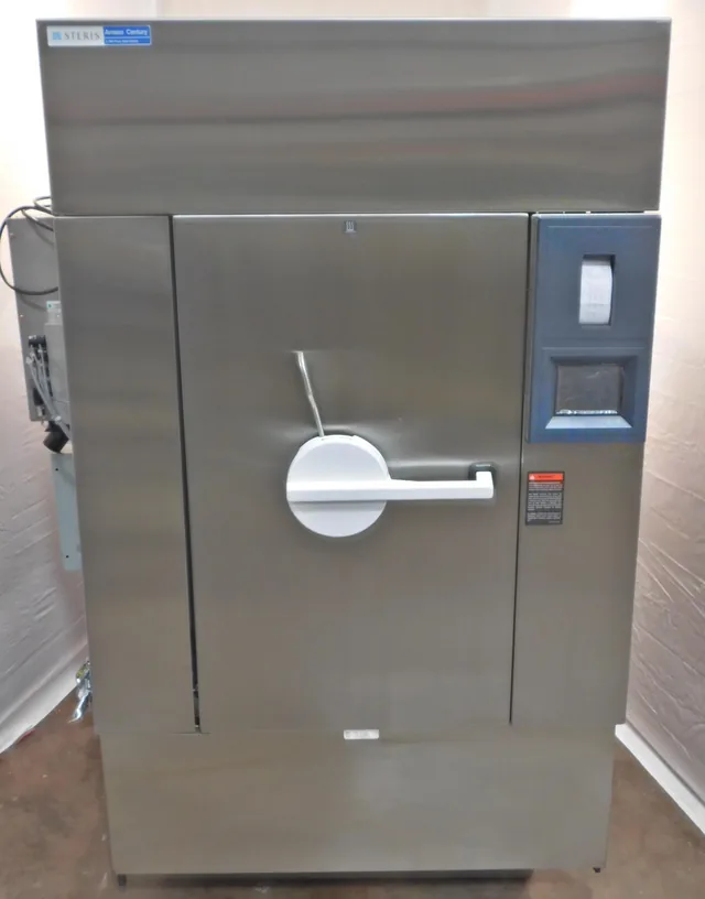 Steris/Amsco G-Series Autoclave