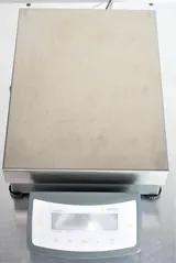 Sartorius CPA34001S Lab Bench Scale 34000g 230V High Accuracy