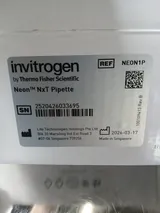 Invitrogen Neon Nxt Pipette for Laboratory Use