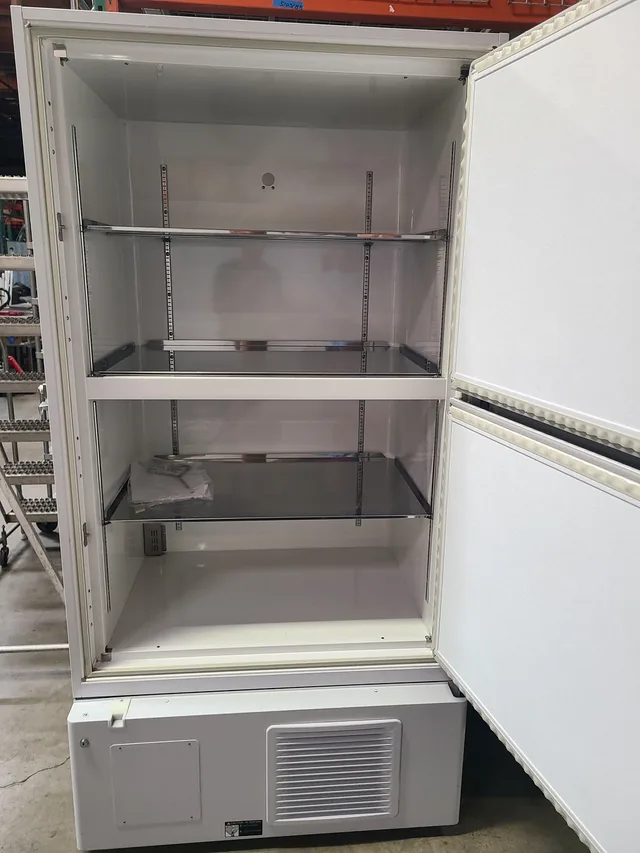 phcbi/Panasonic MDF-U76VC-PA Ultra-Low Temp Freezer -80C, 220V