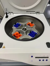 Eppendorf 5810 Benchtop Centrifuge