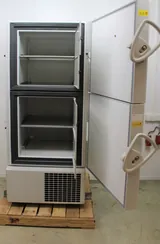 Thermo FORMA 900 SERIES 993 Ultra-Low Temperature Freezer, 490L Capacity