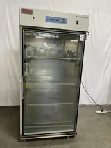 Thermo 3950 CO2 Incubator Large Capacity 821L Polished Stainless Steel