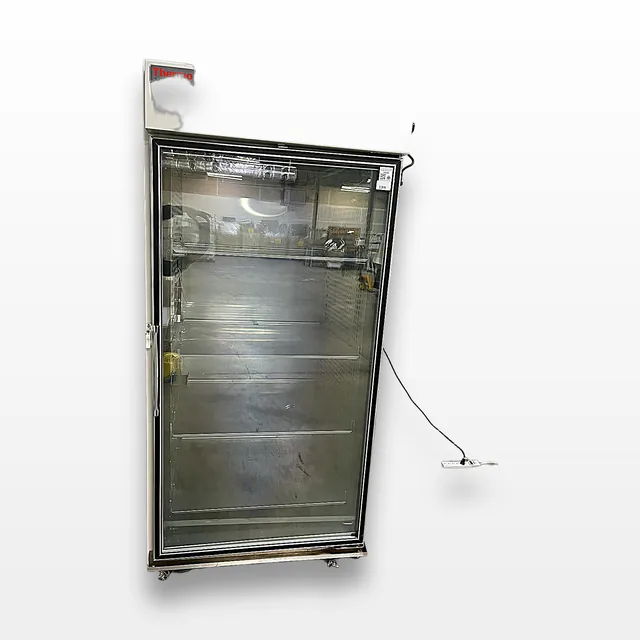 Thermo 3950 CO2 Incubator Large Capacity 821L Polished Stainless Steel