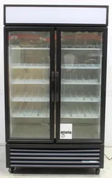 True GDM-43-HC~TSL01 Commercial Glass Door Merchandiser, 40.6 Cubic Feet