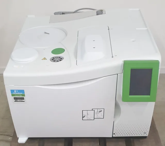 Perkin Elmer Clarus 680 GC System High-Performance Near-Ambient Analyses