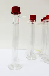 Chemglass 3024 Set of 8 Graduated Cylinders 100mL w/ GL32 Cap