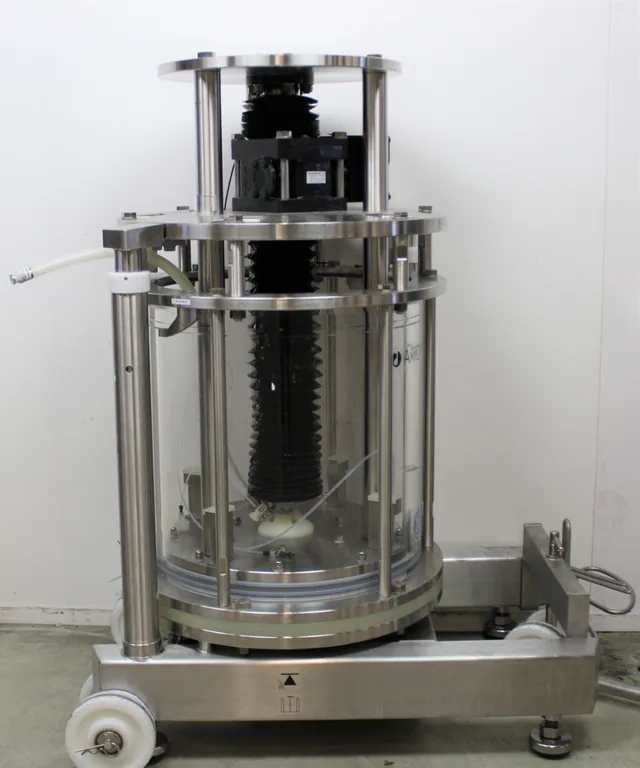 GE AxiChrom 600/300 Chromatography Column with SWEDRIVE Motor, 85L Capacity