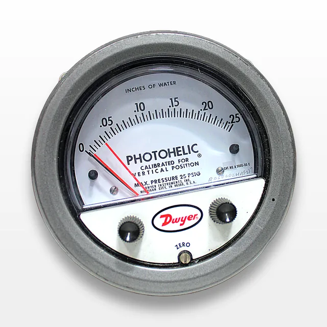 Dwyer A3000 Photohelic Pressure Switch 25 psi Used AS-IS