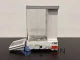 Mettler Toledo XPE204S Analytical Balance