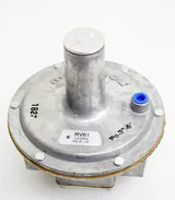 Maxitrol RV61 Gas Pressure Regulator for Fuel & Noncorrosive Gases
