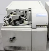 Shimadzu LCMS-2010A HPLC-MS Detector with SIL-HT Autosampler