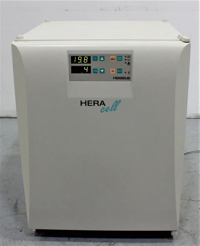 Kendro HERAcell 51013669 CO2 Incubator 5.4 cu ft Air Jacketed 3C to 55C