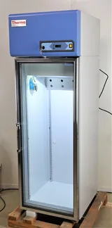 Thermo RGL1204V Lab Refrigerator 326L Capacity Glass Door High Performance