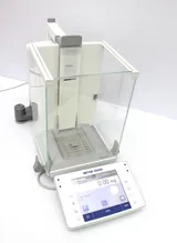 Mettler Toledo XPE205 Analytical Balance with RS-232 and Static Detector