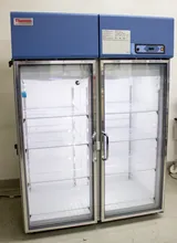 Thermo REL5004A22 Lab Refrigerator 1447L Glass Doors