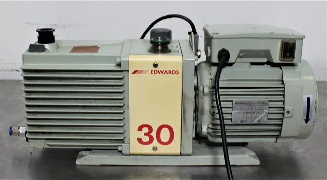Edwards E2M30 Vacuum Pump Dual Stage 21 CFM 7.5 X 10-4 Torr