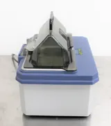 Fisher Scientific 102S Water Bath 2L Volume 100C Range Analog Control
