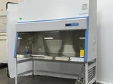 Thermo 1377 Laminar Flow Hood 120V 735 CFM