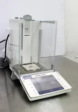 Mettler Toledo XPE205 Analytical Balance Static Detect 220g 0.01 mg 120V